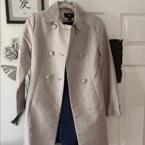 H&M Women's Light Taupe Double-Breasted Trench Coat